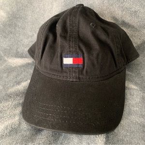 TOMMY HILFIGER women’s cap